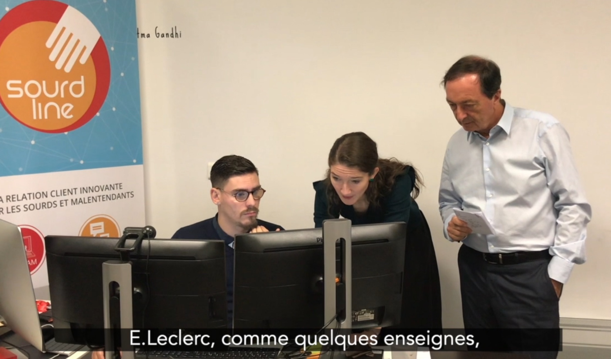 Sourdline : un service client entièrement dédié aux sourds et malentendants Sourdline Reportage Vidéo