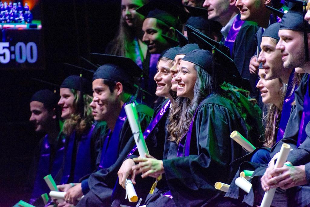 NEOMA : 1.200 nouveaux diplômés en 2019 ! Diplôme NEOMA Business School Paris Reims Rouen