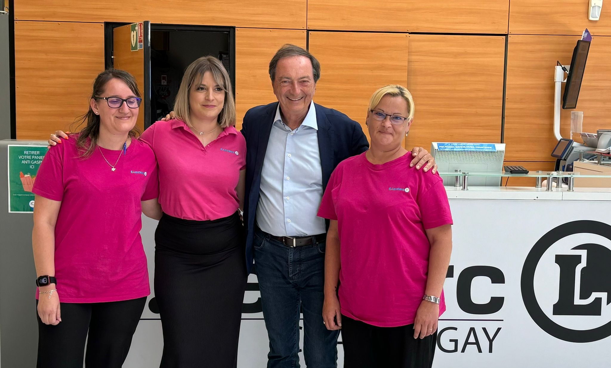 Visite d'un superbe centre E.Leclerc à Montluçon !