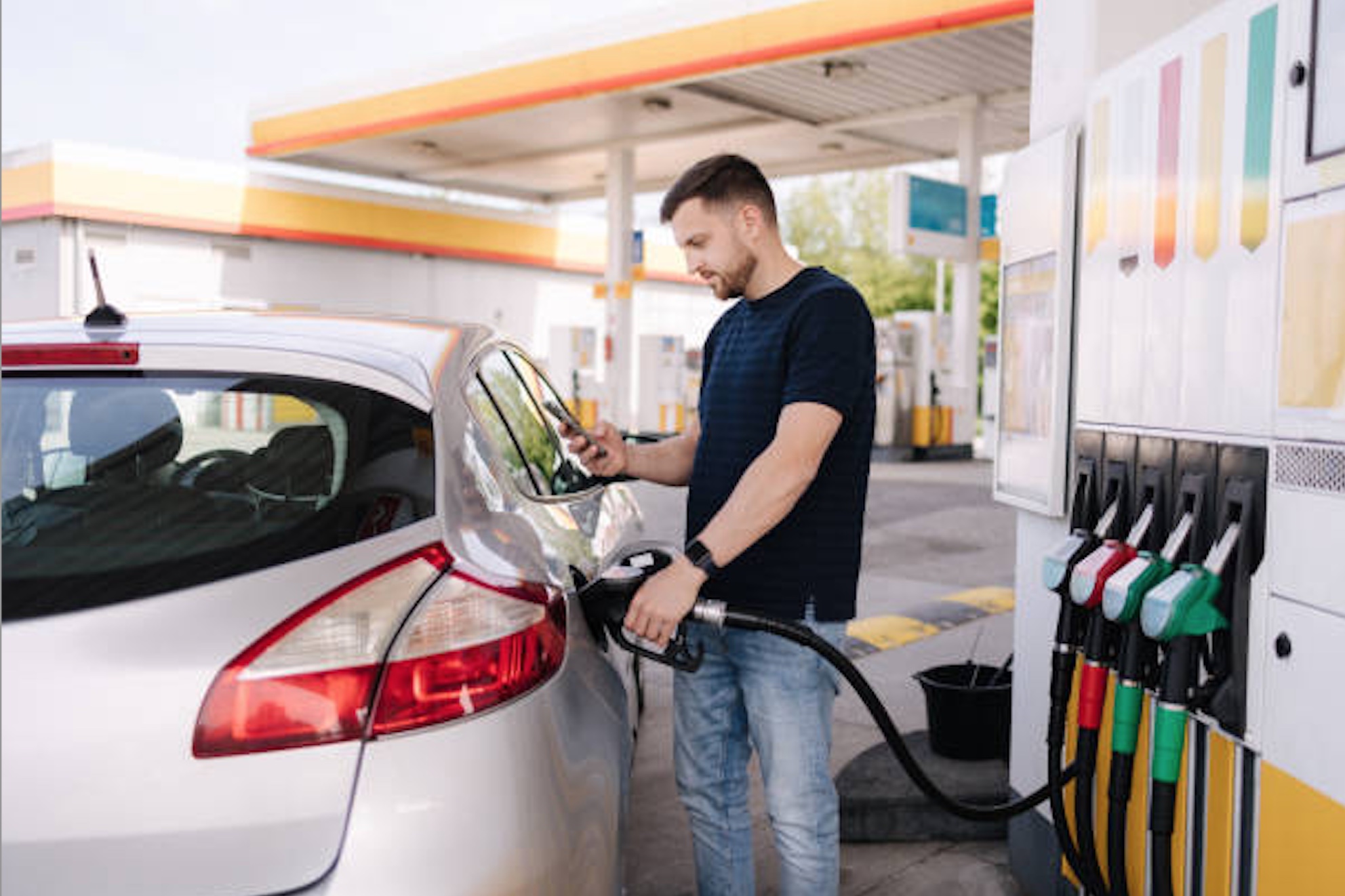 Tensions en Iran : une nette hausse du marché des carburants est à prévoir