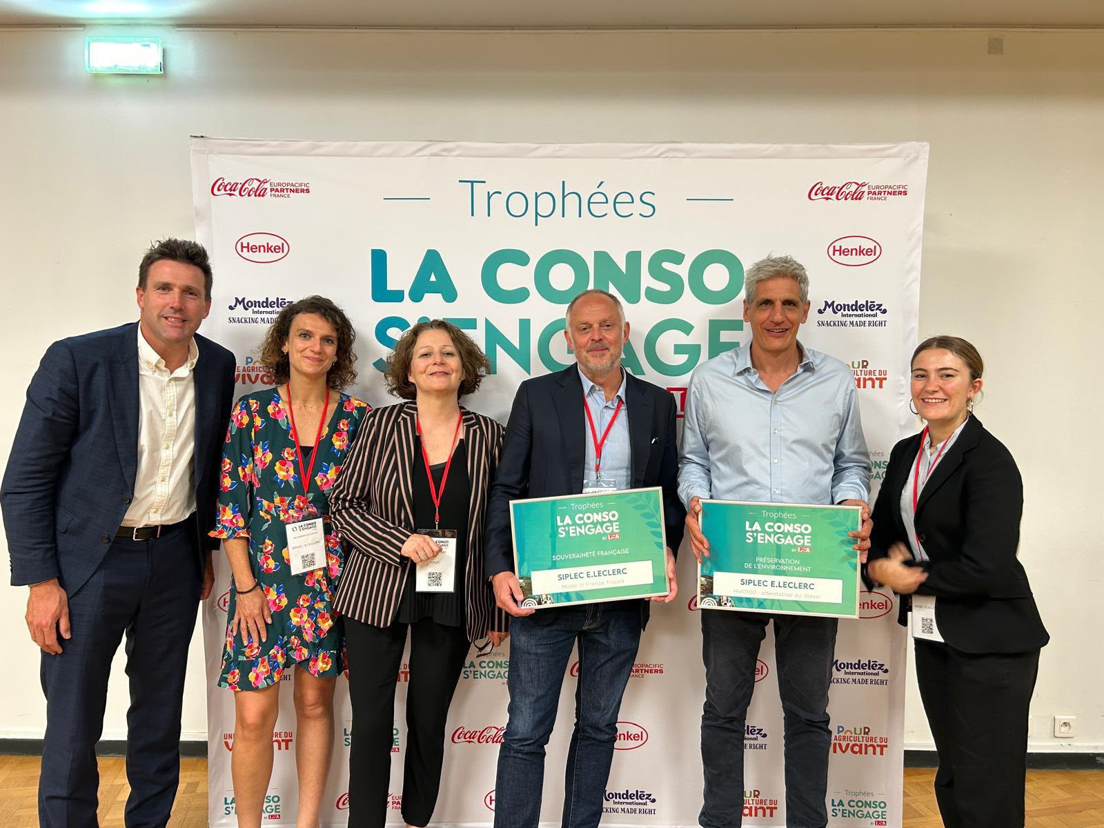 E.Leclerc remporte deux trophées au congrès annuel du journal LSA "La conso s’engage"
