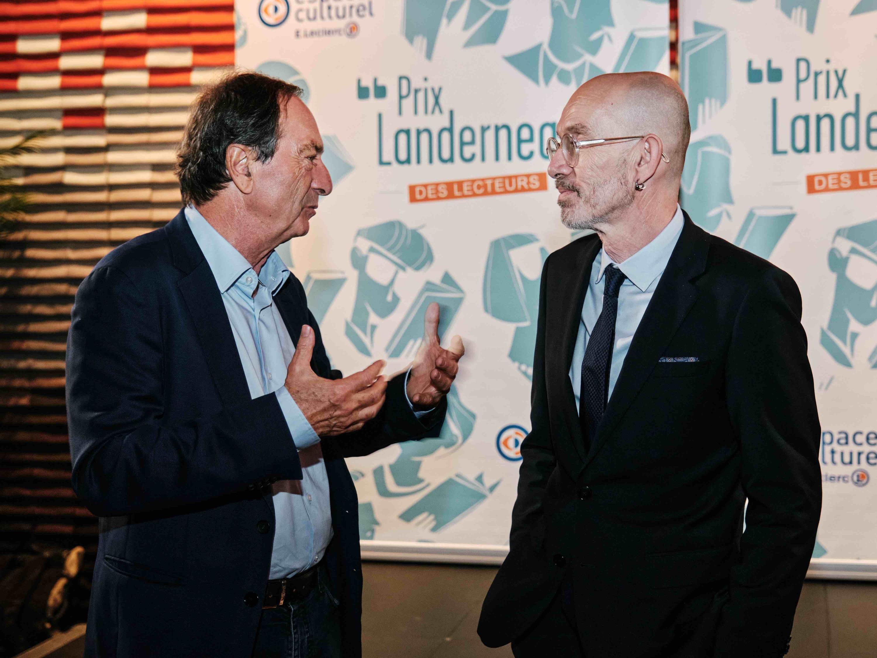 Laurent Mauvignier remporte le Prix Landerneau des Lecteurs, 10ème édition !