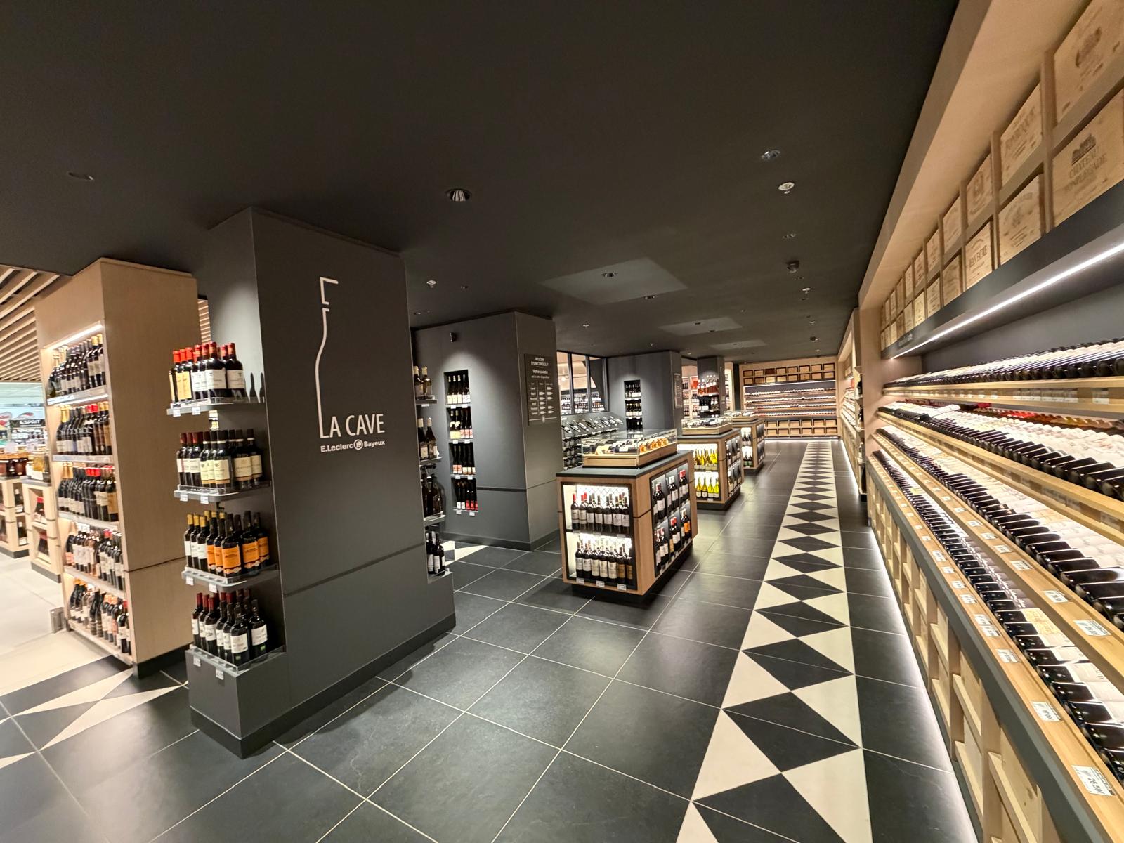 Tout refait, tout beau, découvrez le centre E.Leclerc de Bayeux !