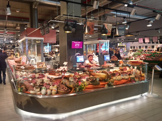 Il est pas beau ce rayon charcuterie ?