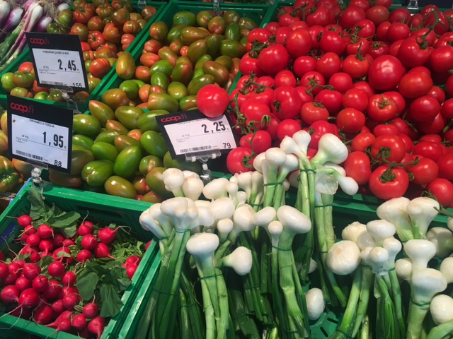 Les légumes au COOP de Florence : harmonieux