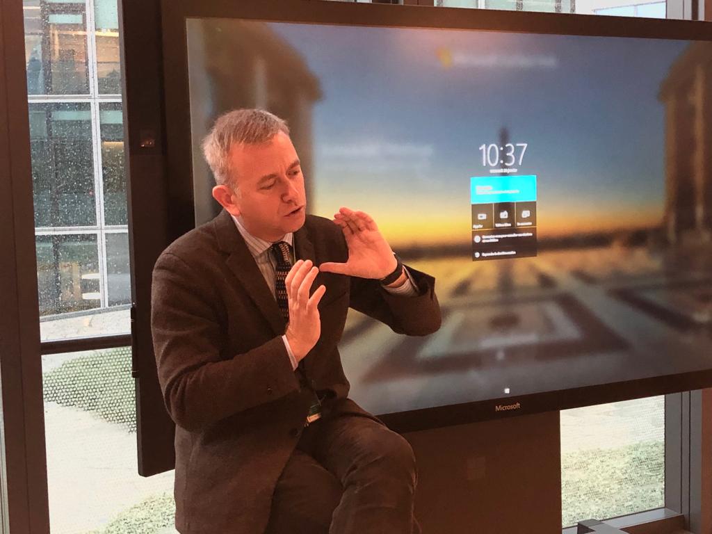Rencontre avec les équipes de Carlo Purassanta (PDG Microsoft France ...