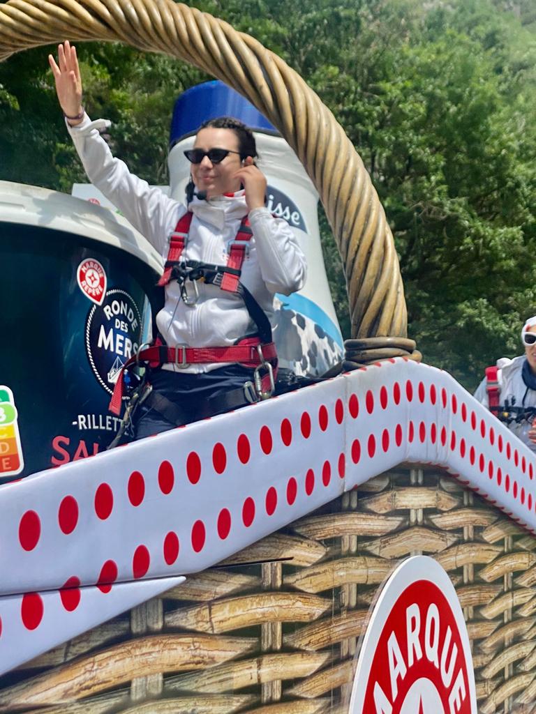 Sur la route de la caravane du Tour de France (photos)