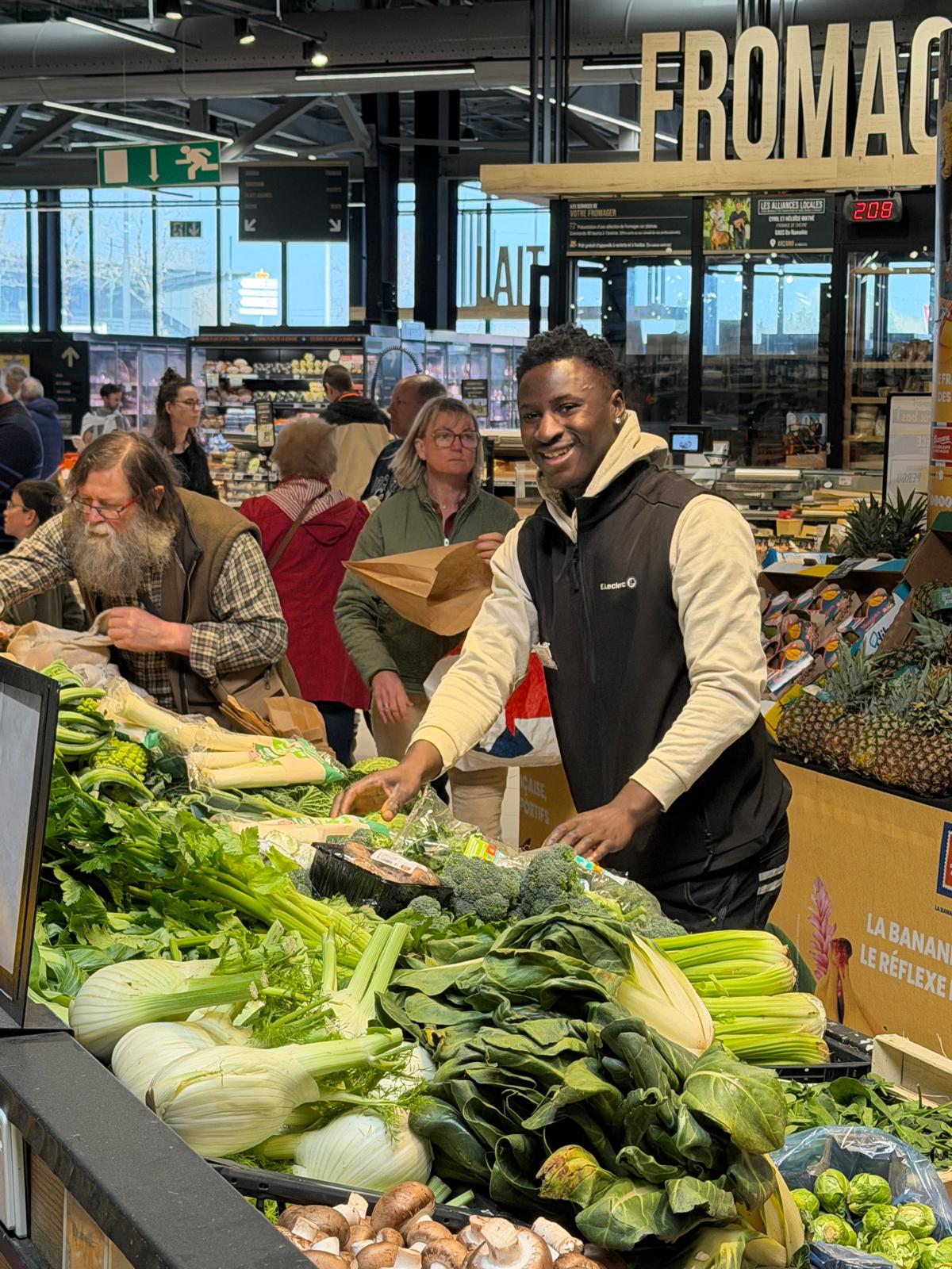 E.Leclerc Quimperlé : découvrez ce superbe centre E.Leclerc avec des prix parmi les plus bas de France !