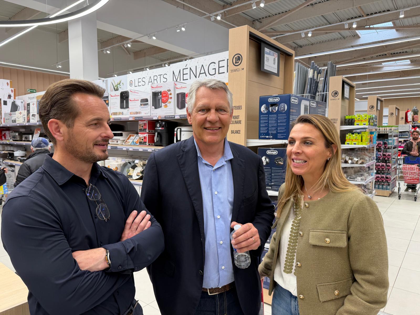 E.Leclerc Vannes : un hyper beau, pro, accueillant et pas cher !