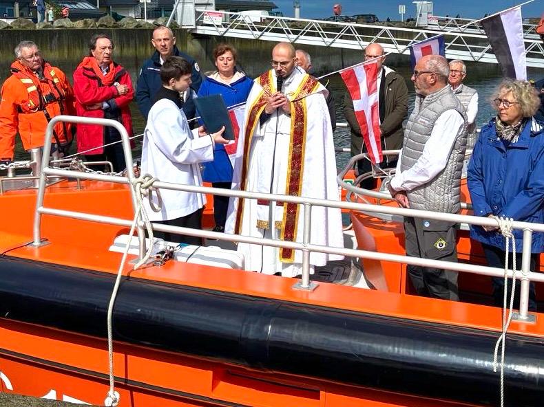 Inauguration d'un bateau de sauvetage de la SNSM à Landéda, dans le Finistère