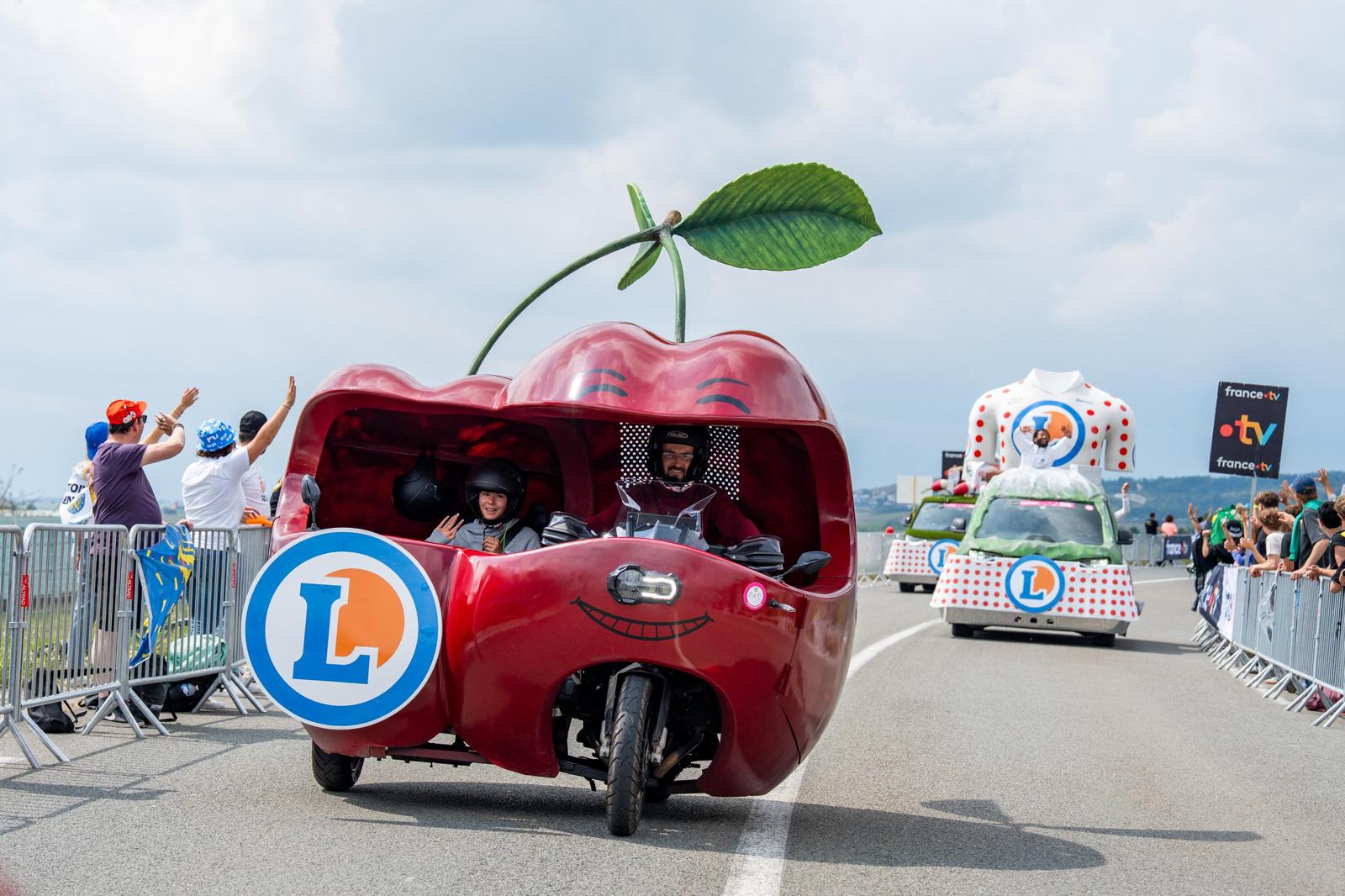Job d'été : E.Leclerc recherche le chauffeur de son chou-fleur sur le Tour de France !