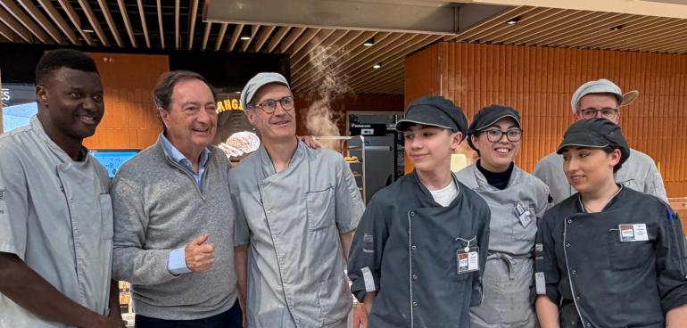 E.Leclerc Vannes : un hyper beau, pro, accueillant et pas cher !