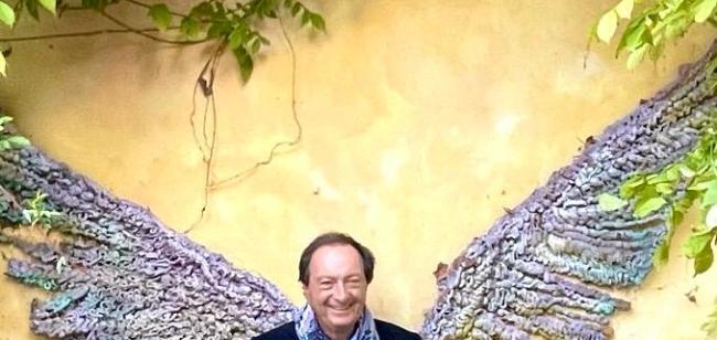 Visite du Moulin Jaune, une création artistique du clown Slava