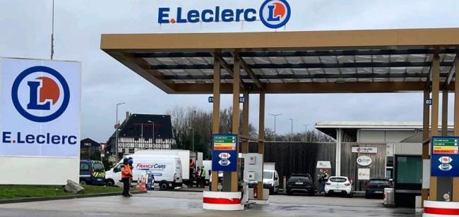 Opération "carburants à prix coûtant" chez E.Leclerc vendredi 20 et samedi 21 décembre 2025