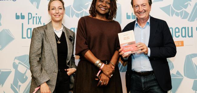 Hemley Boum remporte le Prix Landerneau des Lecteurs avec son formidable roman "Nos vies sauvages"