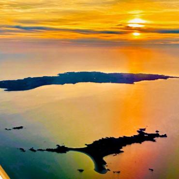 Quand souffle le vent sur la mer, et même par temp