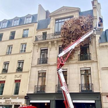 Connaissez-vous les chaises de Tadashi Kawamata ? 
